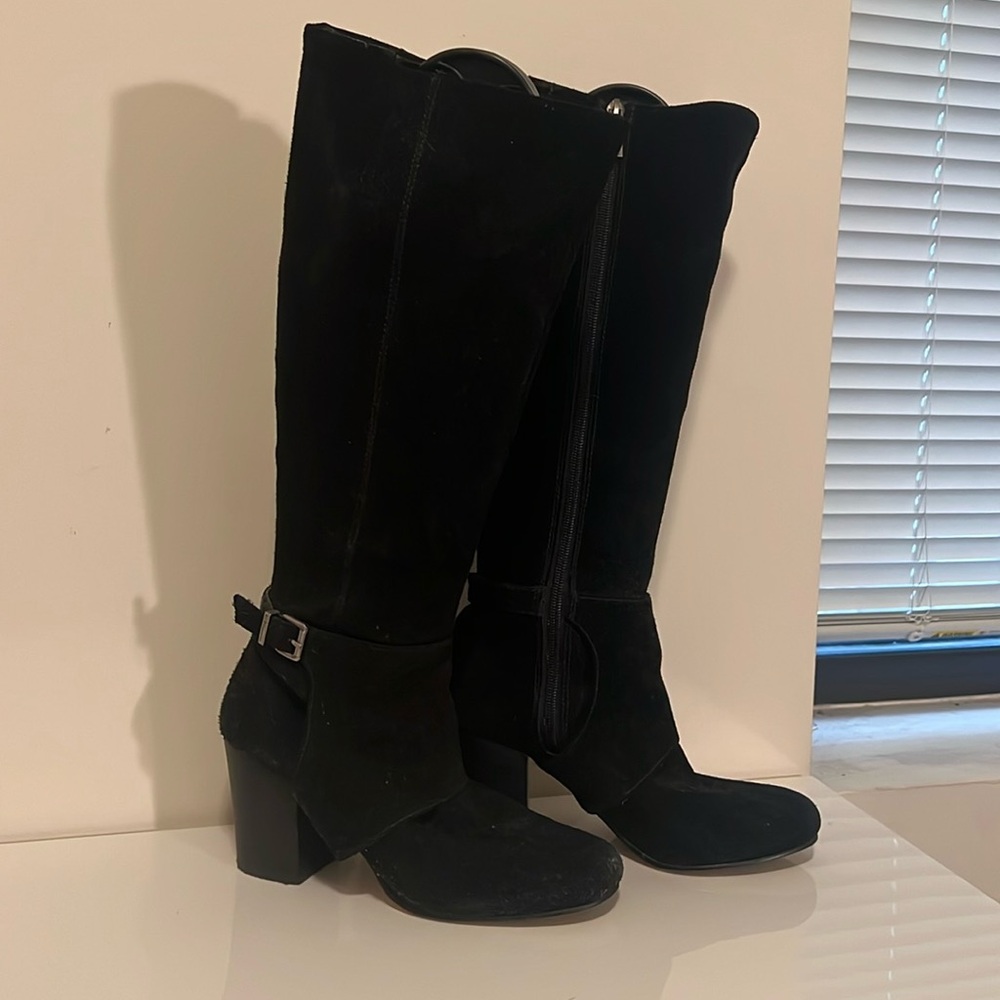 Suede knee high BcBGeneration boots